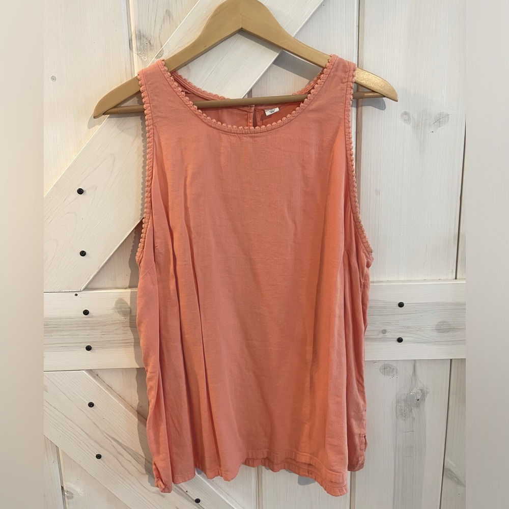 Women’s tank